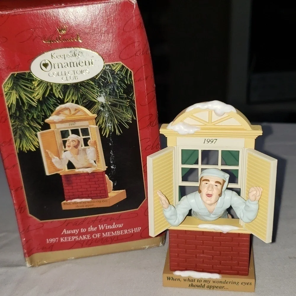 Vintage Hallmark keepsake collectable 1997 Away to the window ornament